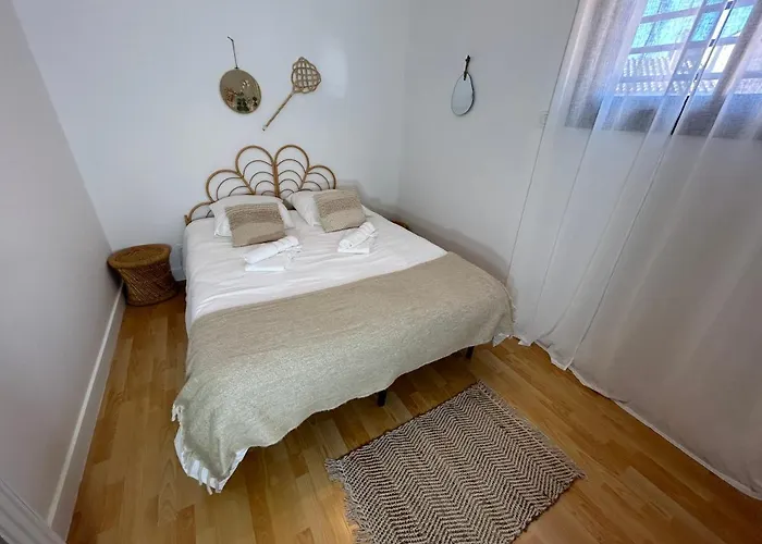 Natura 3 80m2 Jacuzzy * 카네트